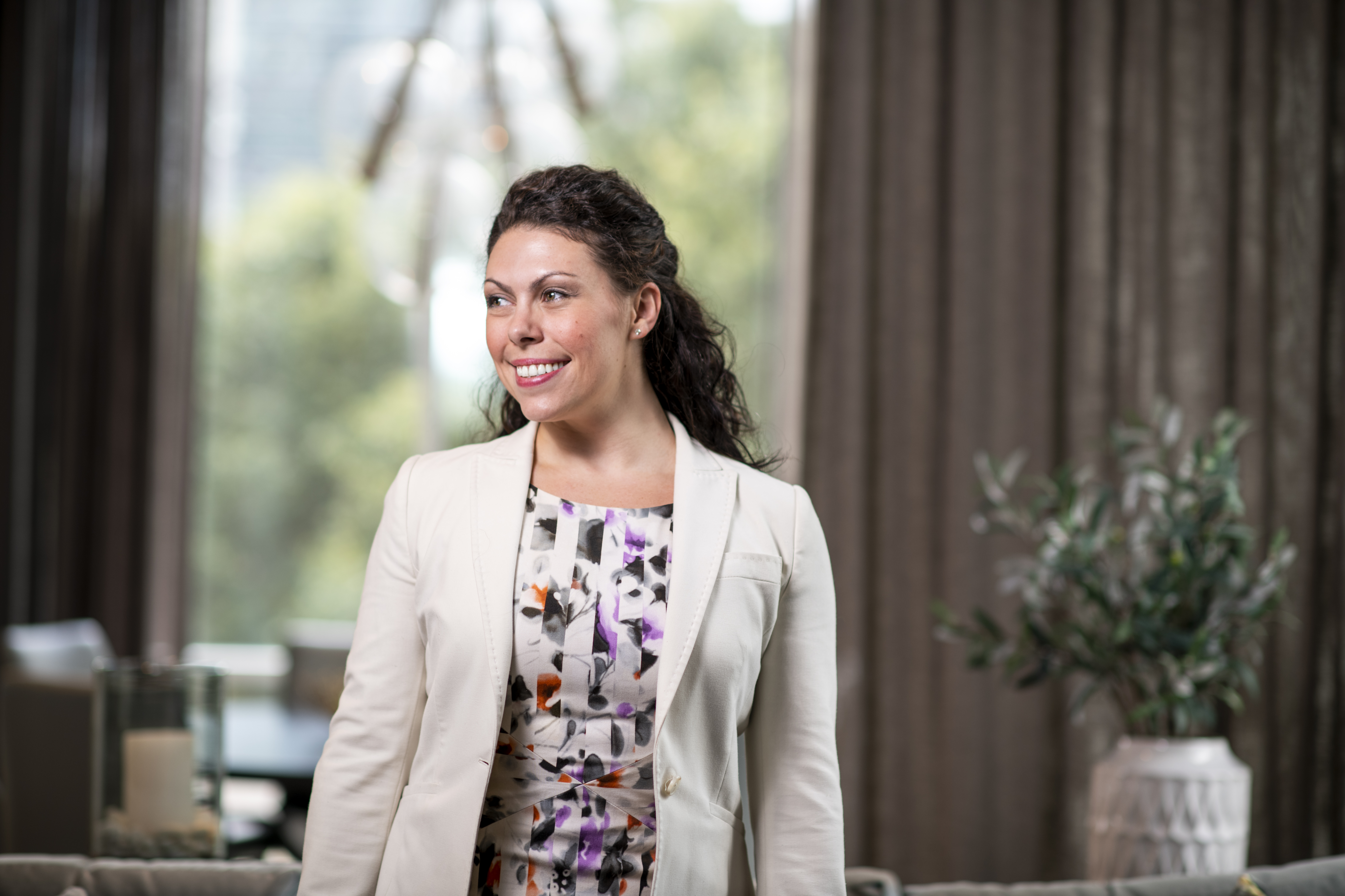 AbbeyMartinHeadshots 2020 45