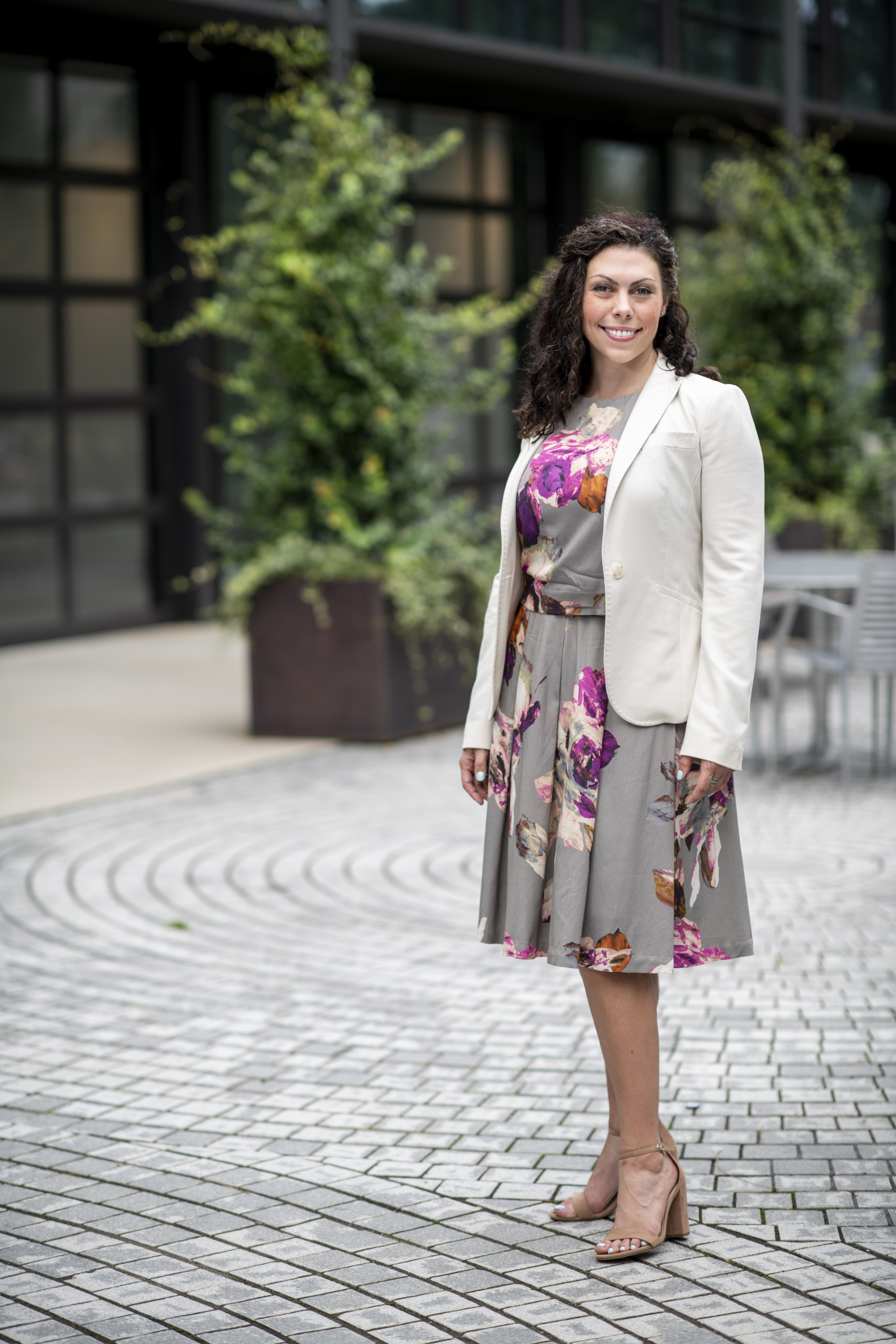 AbbeyMartinHeadshots 2020 08