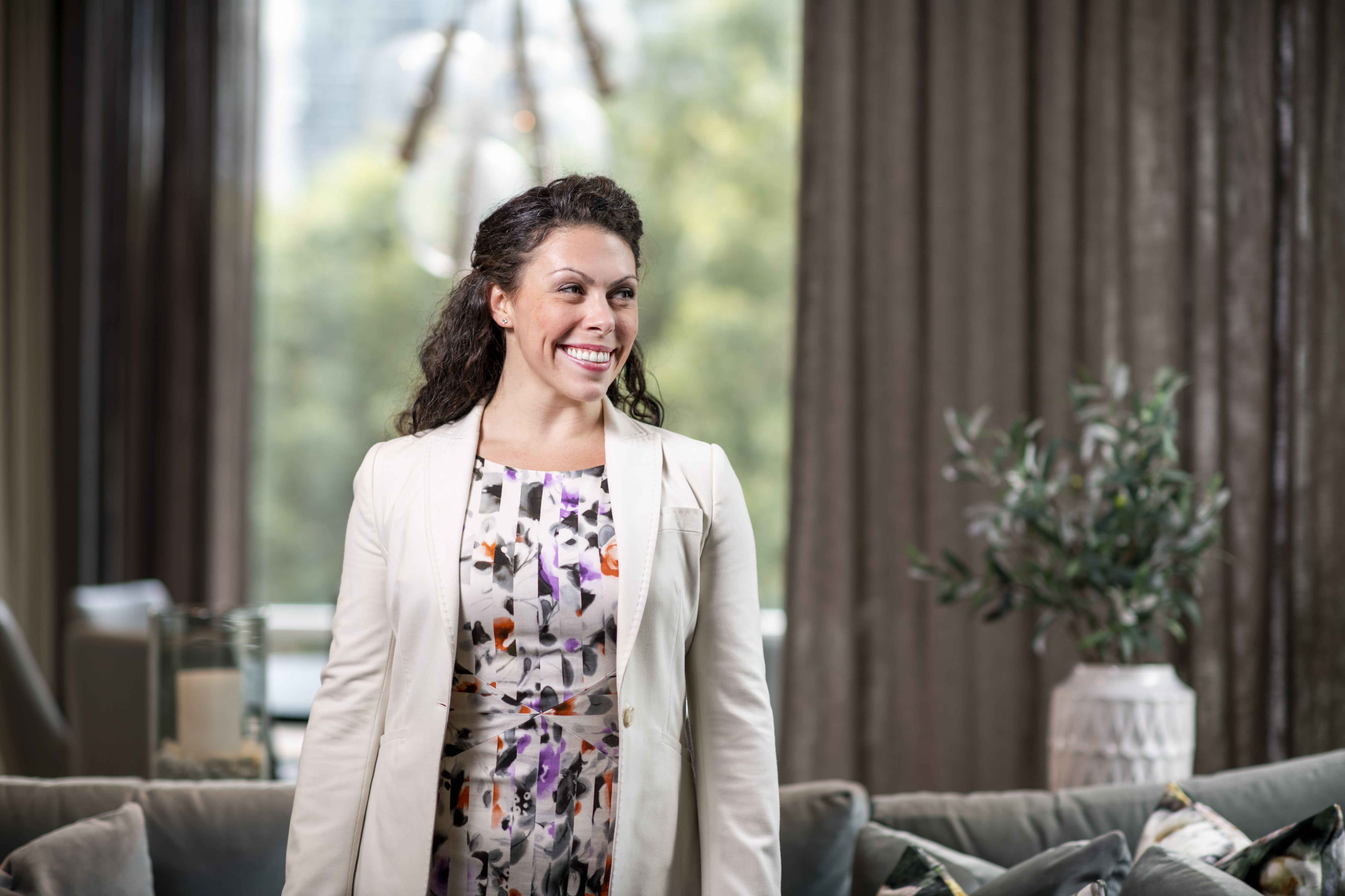 AbbeyMartinHeadshots 2020 43