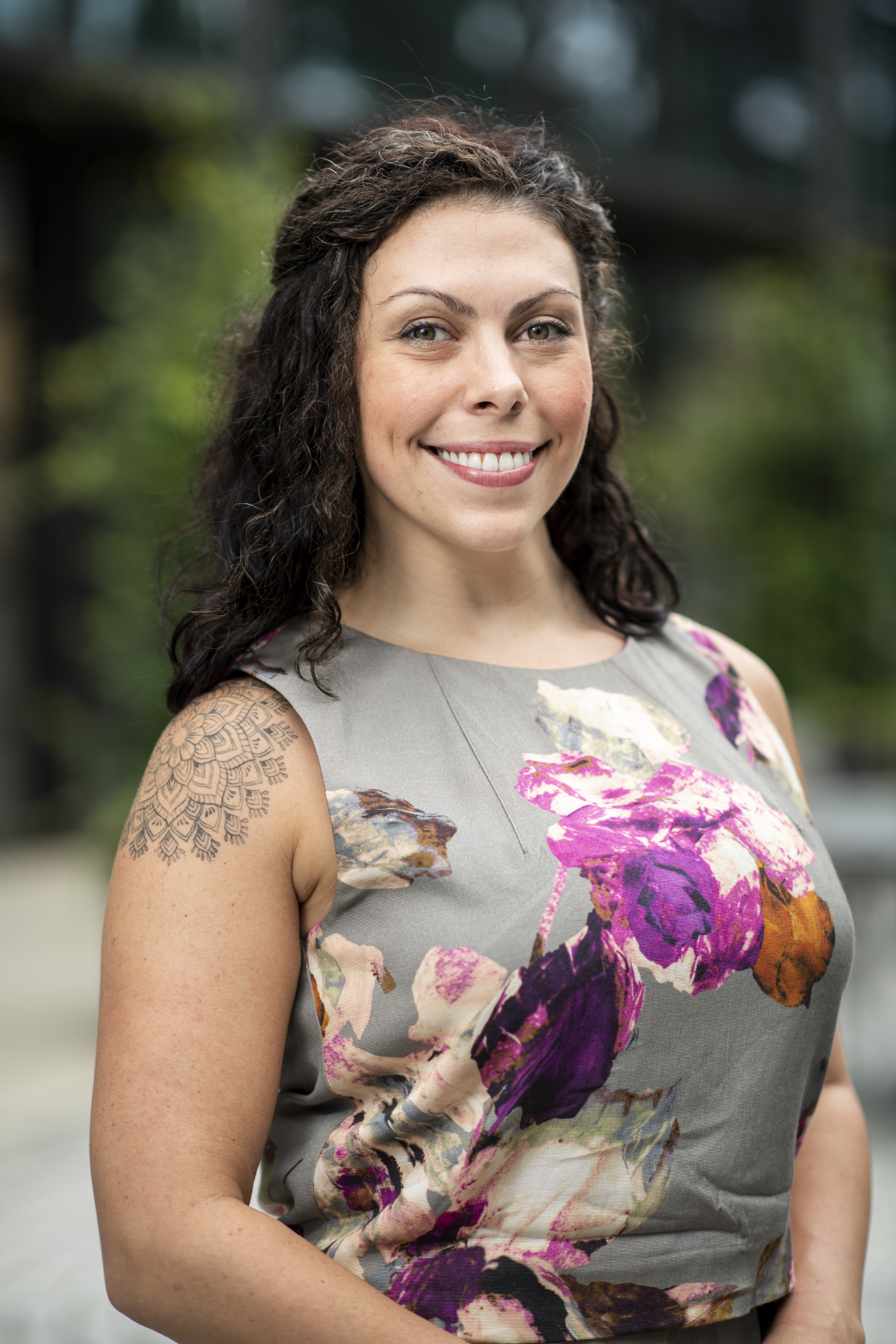 AbbeyMartinHeadshots 2020 04