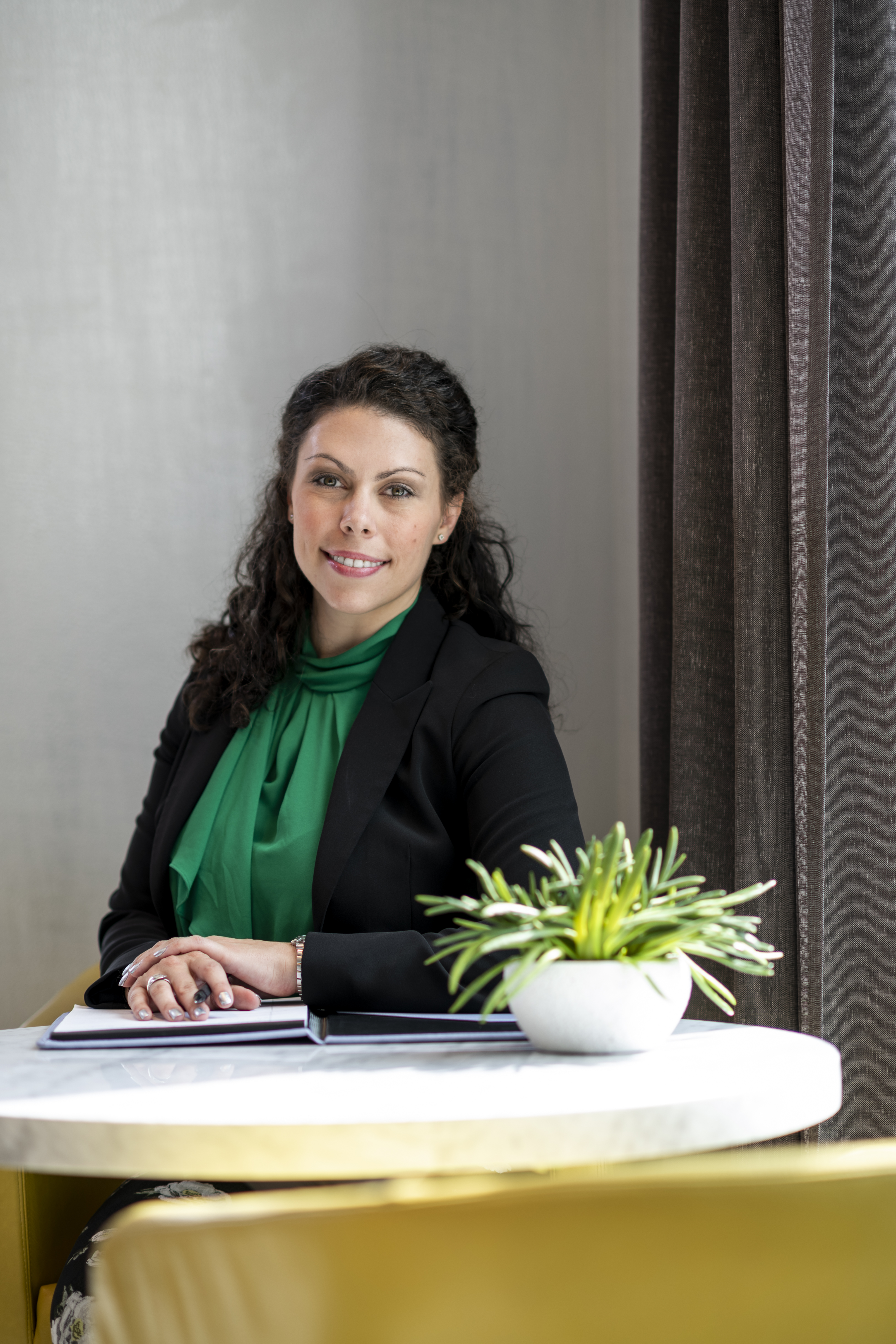 AbbeyMartinHeadshots 2020 42